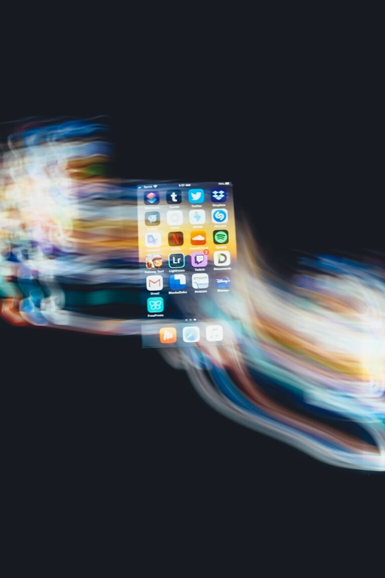 black Android smartpohne